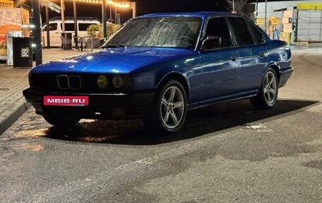 BMW 5 серия, 1990 год, 400 000 рублей, 3 фотография