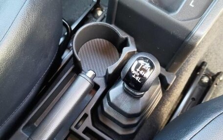 Suzuki Jimny, 2022 год, 1 550 000 рублей, 11 фотография