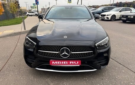 Mercedes-Benz E-Класс, 2021 год, 4 100 000 рублей, 2 фотография