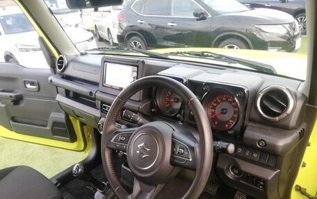 Suzuki Jimny, 2018 год, 1 890 000 рублей, 19 фотография