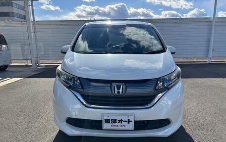 Honda Freed I, 2016 год, 900 000 рублей, 5 фотография