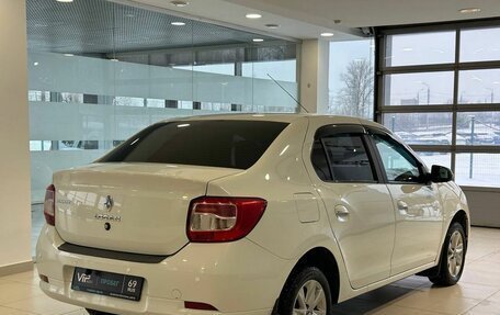 Renault Logan II, 2018 год, 957 000 рублей, 4 фотография