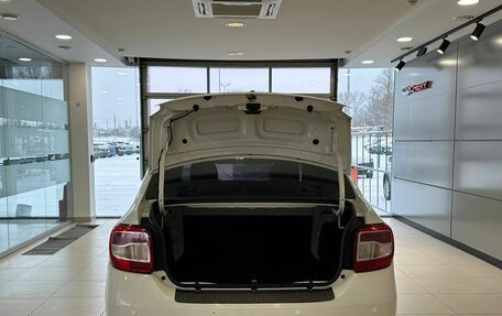 Renault Logan II, 2018 год, 957 000 рублей, 16 фотография