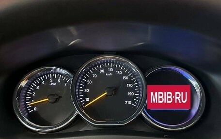 Renault Logan II, 2018 год, 957 000 рублей, 15 фотография