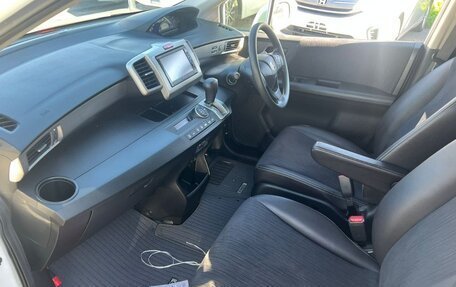 Honda Freed I, 2016 год, 1 050 000 рублей, 7 фотография