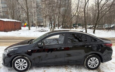 KIA Rio IV, 2021 год, 1 800 000 рублей, 4 фотография