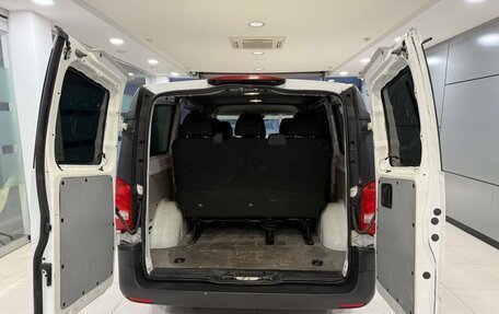 Mercedes-Benz Vito, 2015 год, 1 925 000 рублей, 4 фотография