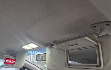 Mitsubishi Colt VI рестайлинг, 2002 год, 385 000 рублей, 9 фотография