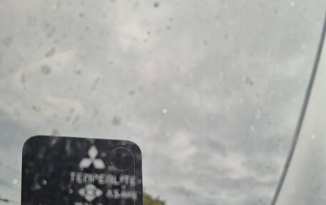 Mitsubishi Colt VI рестайлинг, 2002 год, 385 000 рублей, 24 фотография