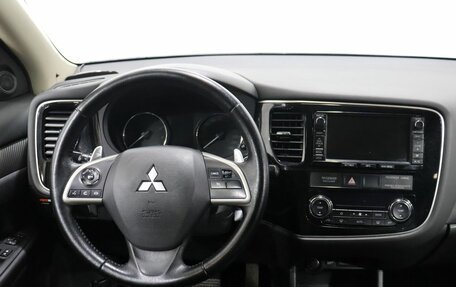 Mitsubishi Outlander III рестайлинг 3, 2012 год, 1 200 000 рублей, 14 фотография