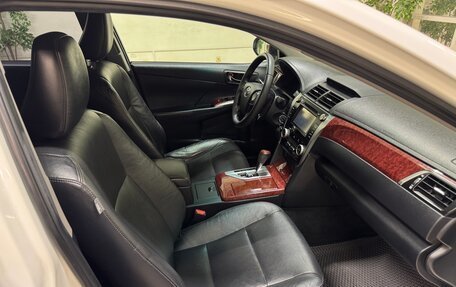 Toyota Camry, 2013 год, 1 720 000 рублей, 9 фотография