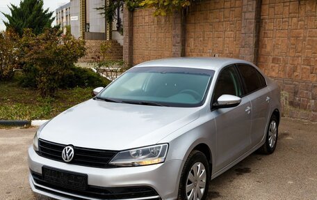 Volkswagen Jetta VI, 2015 год, 810 000 рублей, 3 фотография