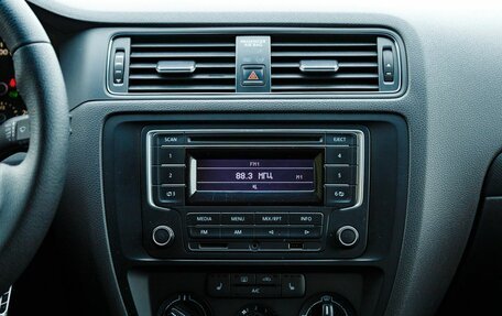 Volkswagen Jetta VI, 2015 год, 810 000 рублей, 16 фотография