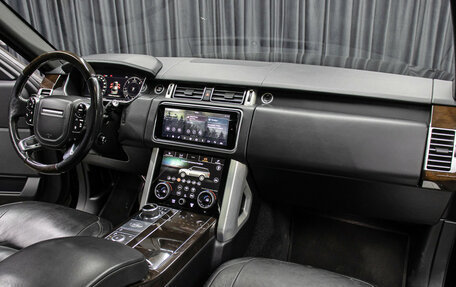 Land Rover Range Rover IV рестайлинг, 2018 год, 6 298 000 рублей, 11 фотография