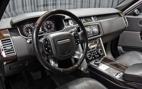 Land Rover Range Rover IV рестайлинг, 2018 год, 6 298 000 рублей, 16 фотография