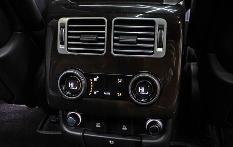 Land Rover Range Rover IV рестайлинг, 2018 год, 6 298 000 рублей, 22 фотография