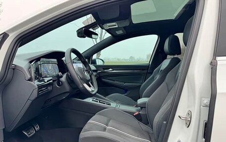 Volkswagen Golf VIII, 2025 год, 2 450 000 рублей, 7 фотография