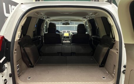 Lexus GX II, 2010 год, 3 850 000 рублей, 16 фотография