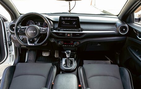 KIA Cerato IV, 2021 год, 2 145 000 рублей, 16 фотография