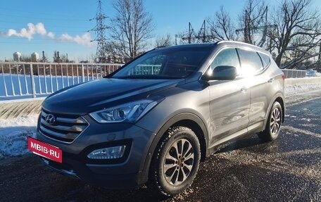 Hyundai Santa Fe III рестайлинг, 2012 год, 2 400 000 рублей, 2 фотография