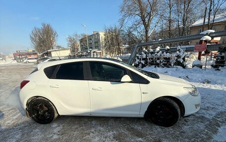 Opel Astra J, 2012 год, 750 000 рублей, 3 фотография