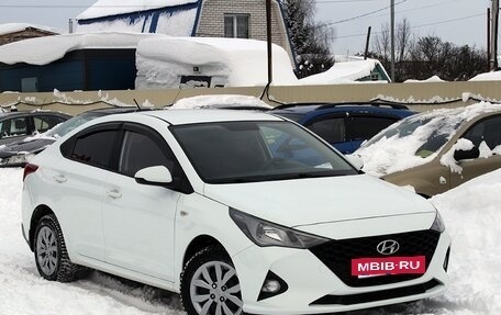 Hyundai Solaris II рестайлинг, 2020 год, 1 629 000 рублей, 16 фотография