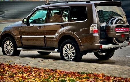 Mitsubishi Pajero IV, 2014 год, 3 250 000 рублей, 24 фотография