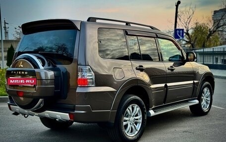 Mitsubishi Pajero IV, 2014 год, 3 250 000 рублей, 30 фотография