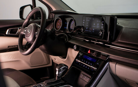 KIA Carnival, 2021 год, 3 750 000 рублей, 23 фотография