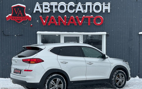 Hyundai Tucson III, 2018 год, 2 350 000 рублей, 8 фотография