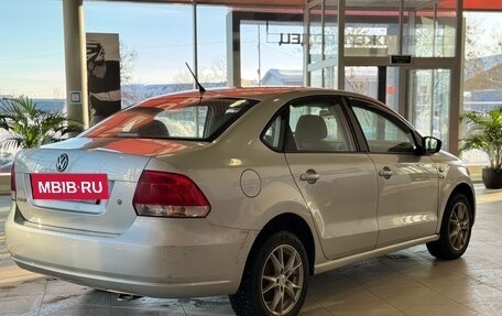 Volkswagen Polo VI (EU Market), 2013 год, 695 000 рублей, 3 фотография