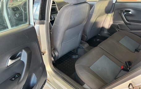 Volkswagen Polo VI (EU Market), 2013 год, 695 000 рублей, 12 фотография