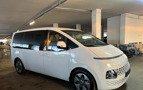 Hyundai Staria, 2024 год, 5 099 000 рублей, 1 фотография