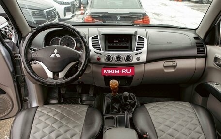 Mitsubishi L200 IV рестайлинг, 2013 год, 1 455 000 рублей, 16 фотография