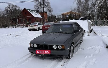 BMW 5 серия, 1990 год, 400 000 рублей, 9 фотография