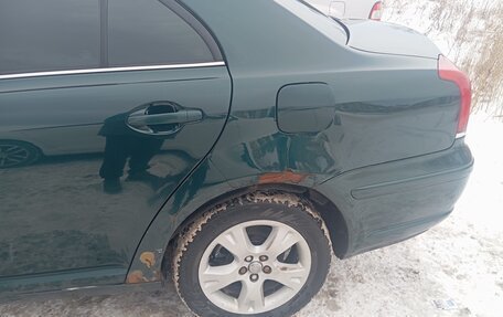 Toyota Avensis III рестайлинг, 2005 год, 750 000 рублей, 6 фотография