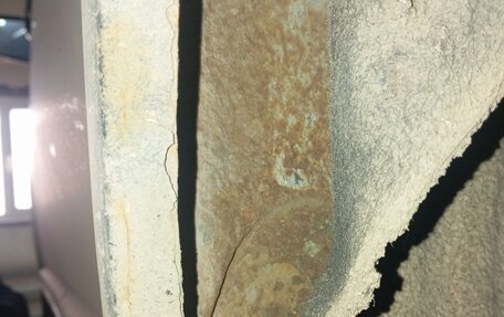 Toyota Avensis III рестайлинг, 2005 год, 750 000 рублей, 11 фотография