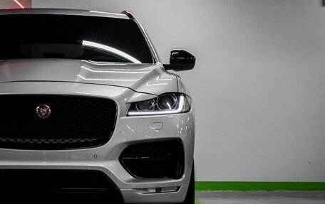 Jaguar F-Pace, 2017 год, 3 250 000 рублей, 4 фотография