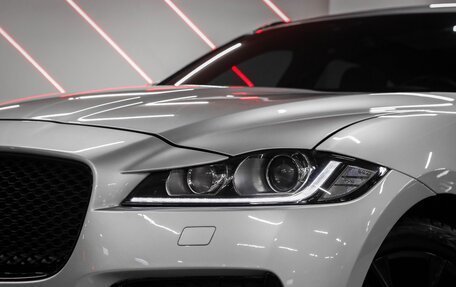 Jaguar F-Pace, 2017 год, 3 250 000 рублей, 6 фотография