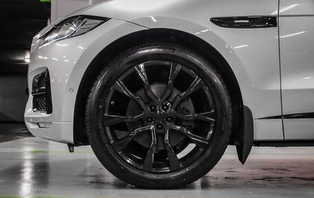 Jaguar F-Pace, 2017 год, 3 250 000 рублей, 8 фотография