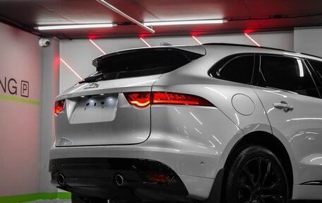 Jaguar F-Pace, 2017 год, 3 250 000 рублей, 11 фотография