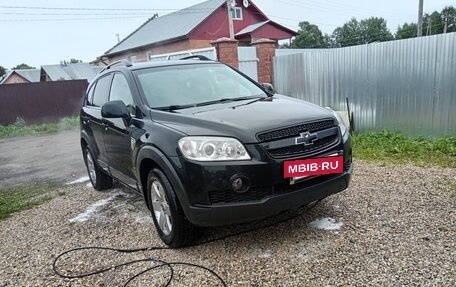 Chevrolet Captiva I, 2010 год, 1 000 000 рублей, 8 фотография