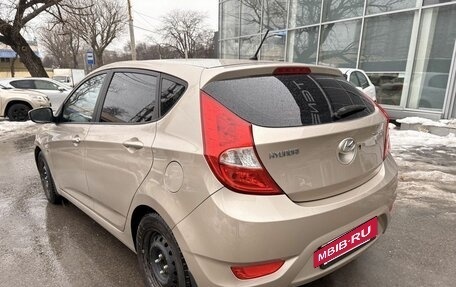 Hyundai Solaris II рестайлинг, 2012 год, 679 000 рублей, 4 фотография
