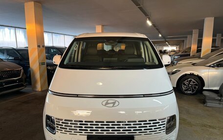 Hyundai Staria, 2024 год, 5 099 000 рублей, 5 фотография