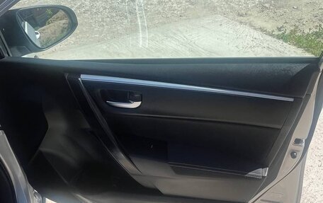 Toyota Corolla, 2018 год, 1 850 000 рублей, 19 фотография