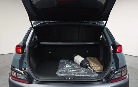 Hyundai Kona I, 2022 год, 1 754 000 рублей, 17 фотография