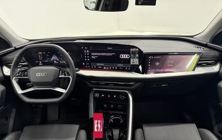 Audi Q5, 2025 год, 8 000 000 рублей, 10 фотография