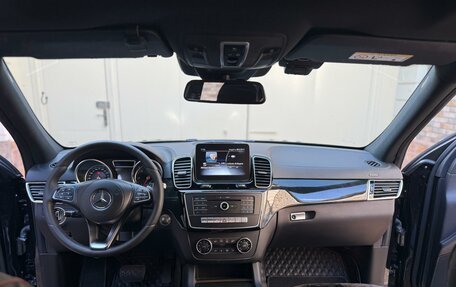 Mercedes-Benz GLS, 2018 год, 5 000 000 рублей, 20 фотография