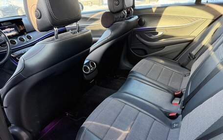 Mercedes-Benz E-Класс, 2016 год, 2 250 000 рублей, 9 фотография