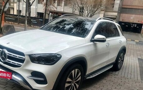 Mercedes-Benz GLE, 2024 год, 7 485 000 рублей, 4 фотография